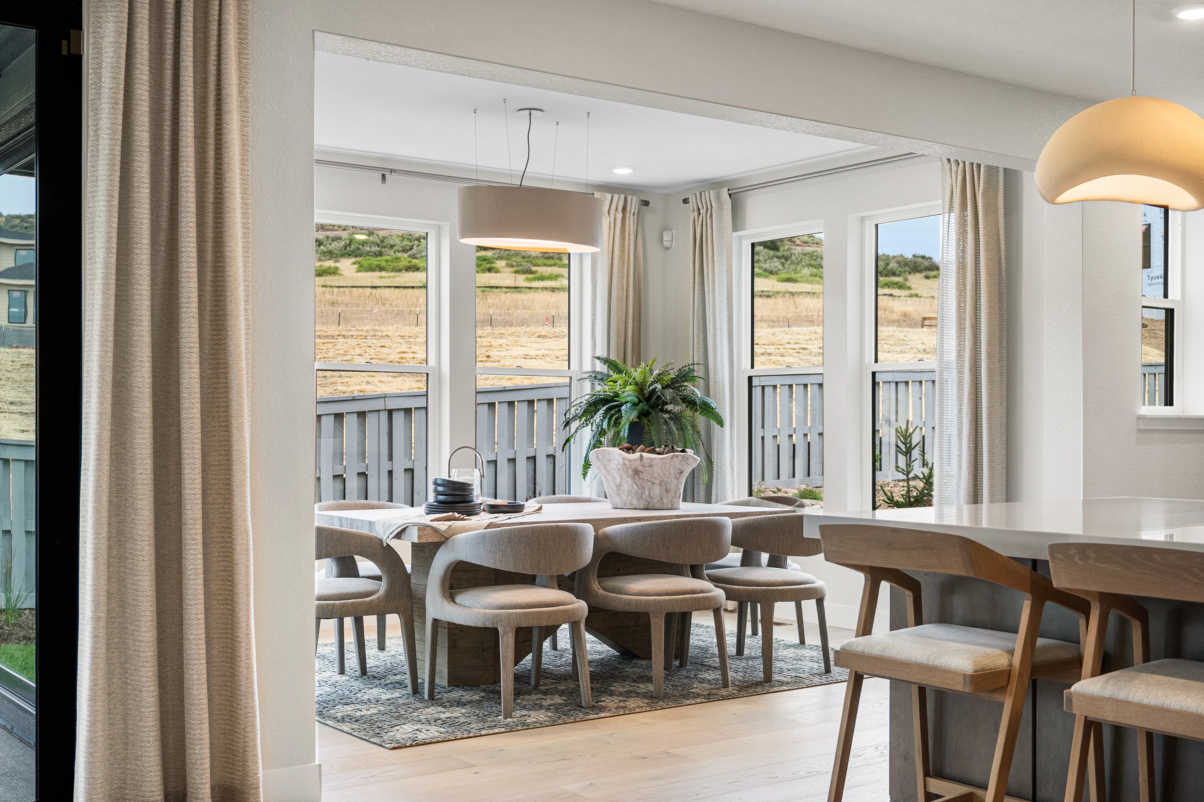 How the Autograph Collection at Lyric™ Gives You Room to Spread Out Before Fall